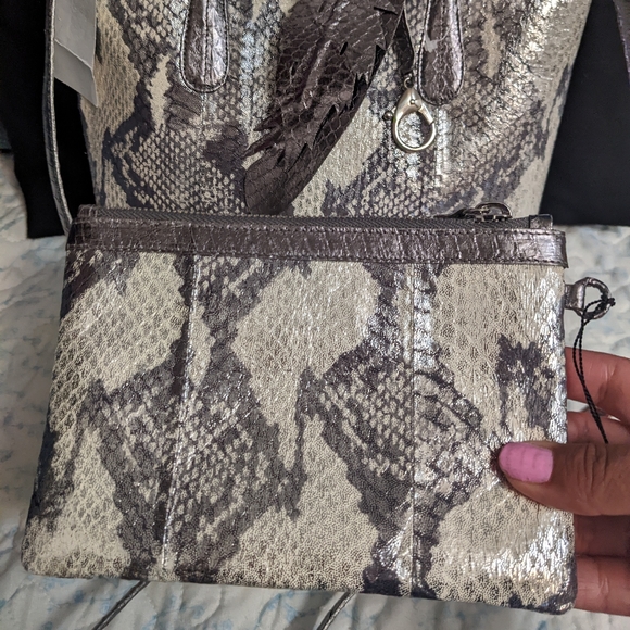 Nancy Gonzalez tote - Picture 4 of 8